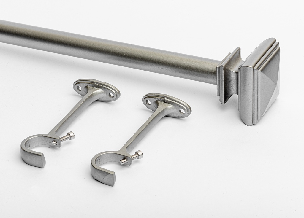 Square | Curtains & Rods